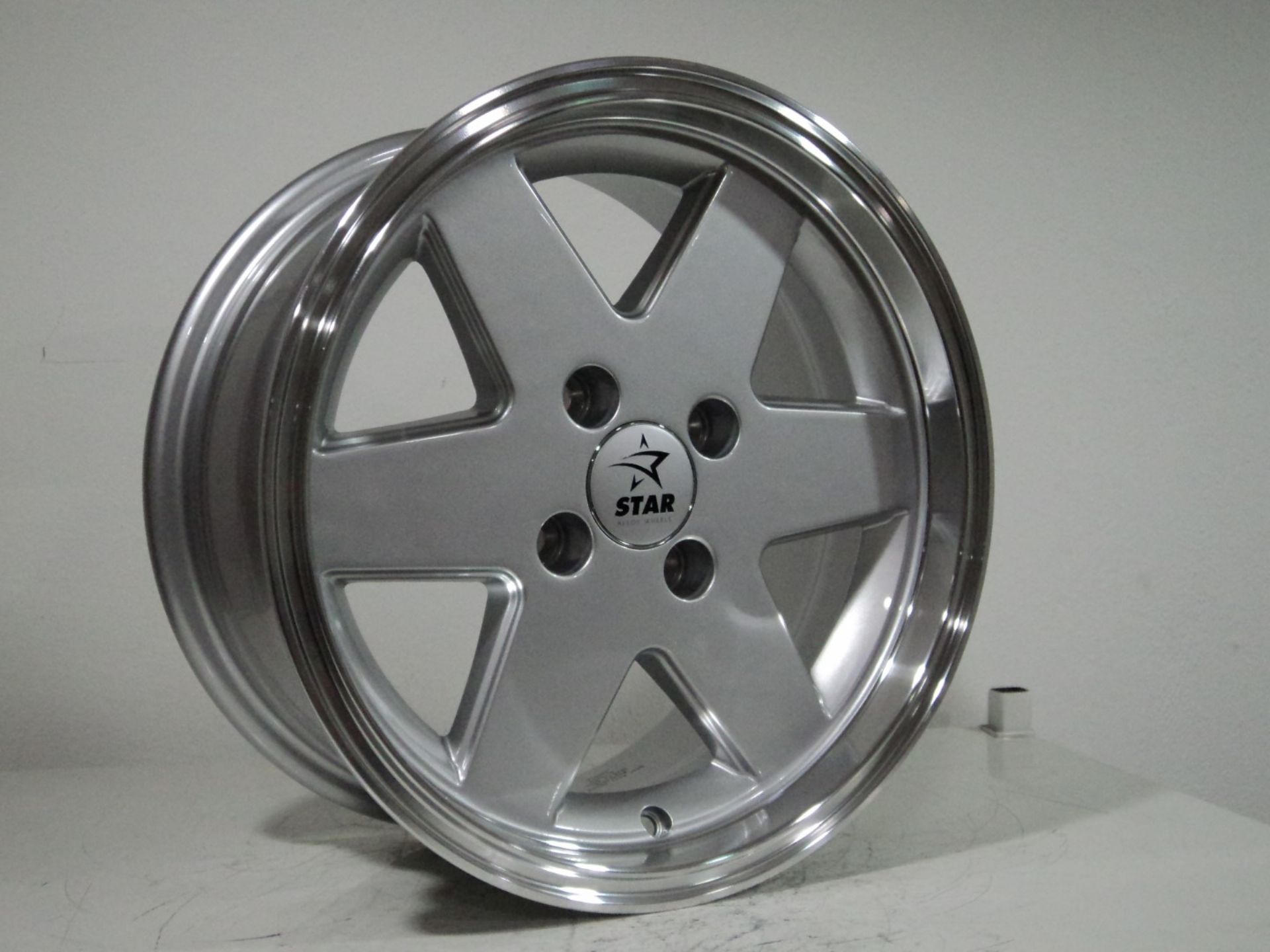 6.5 X 14 TPL-6019 4X98 ET20 58.6 SILVER LIP MACHINED