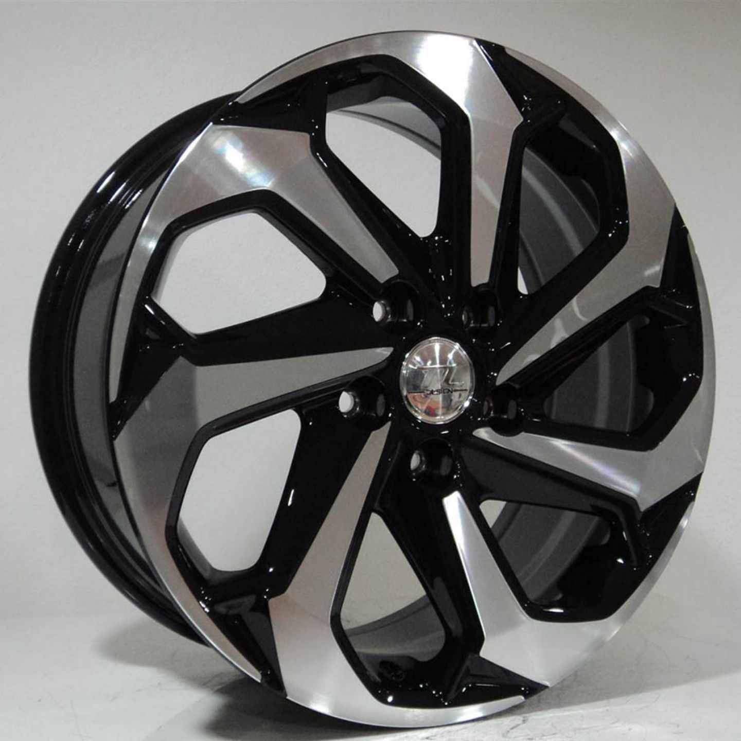 7.5 X 17 TL-7142 5X114.3 ET55 67.1 BLACK MACHINED XL