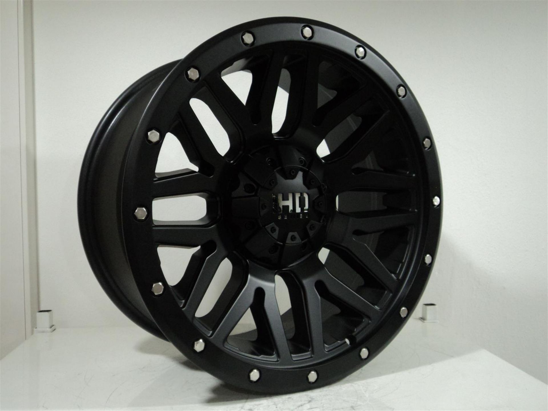 8 X 17 BK-5369 5X114.3 ET0 73.1 MAT BLACK