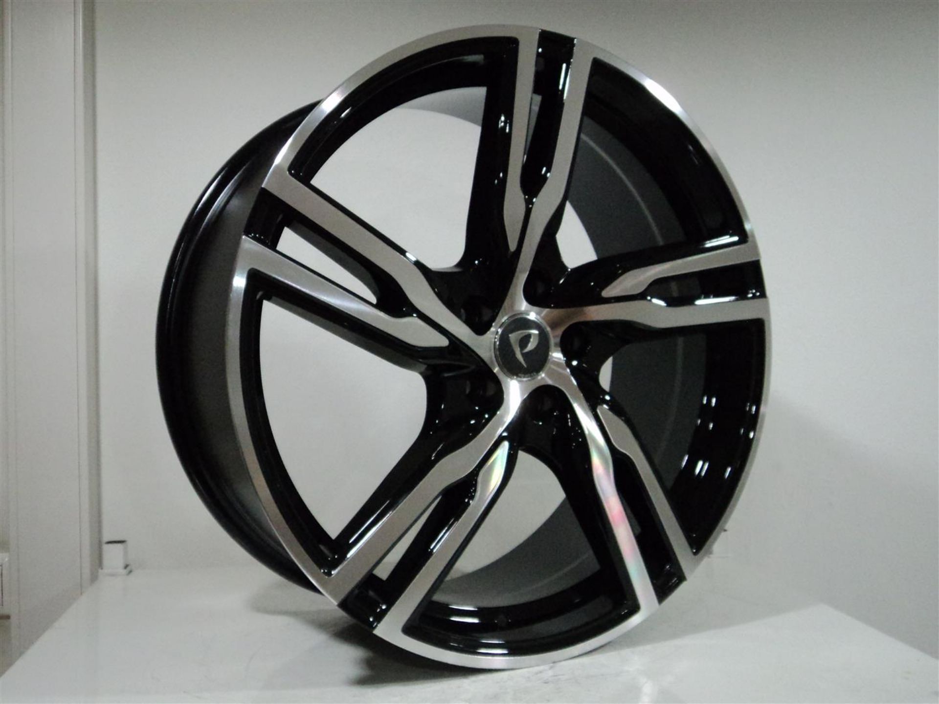 8 X 18 BK-5399 5X108 ET45 73.1 BLACK MACHINED XL